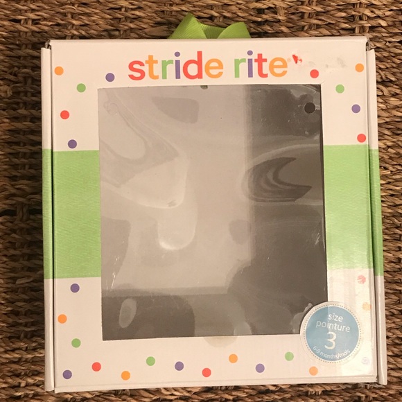 Stride Rite Crawler booties - Picture 5 of 6